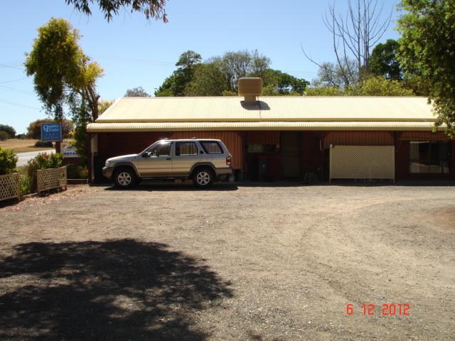 Tooleybuc Country Roads Motor Inn Buitenkant foto